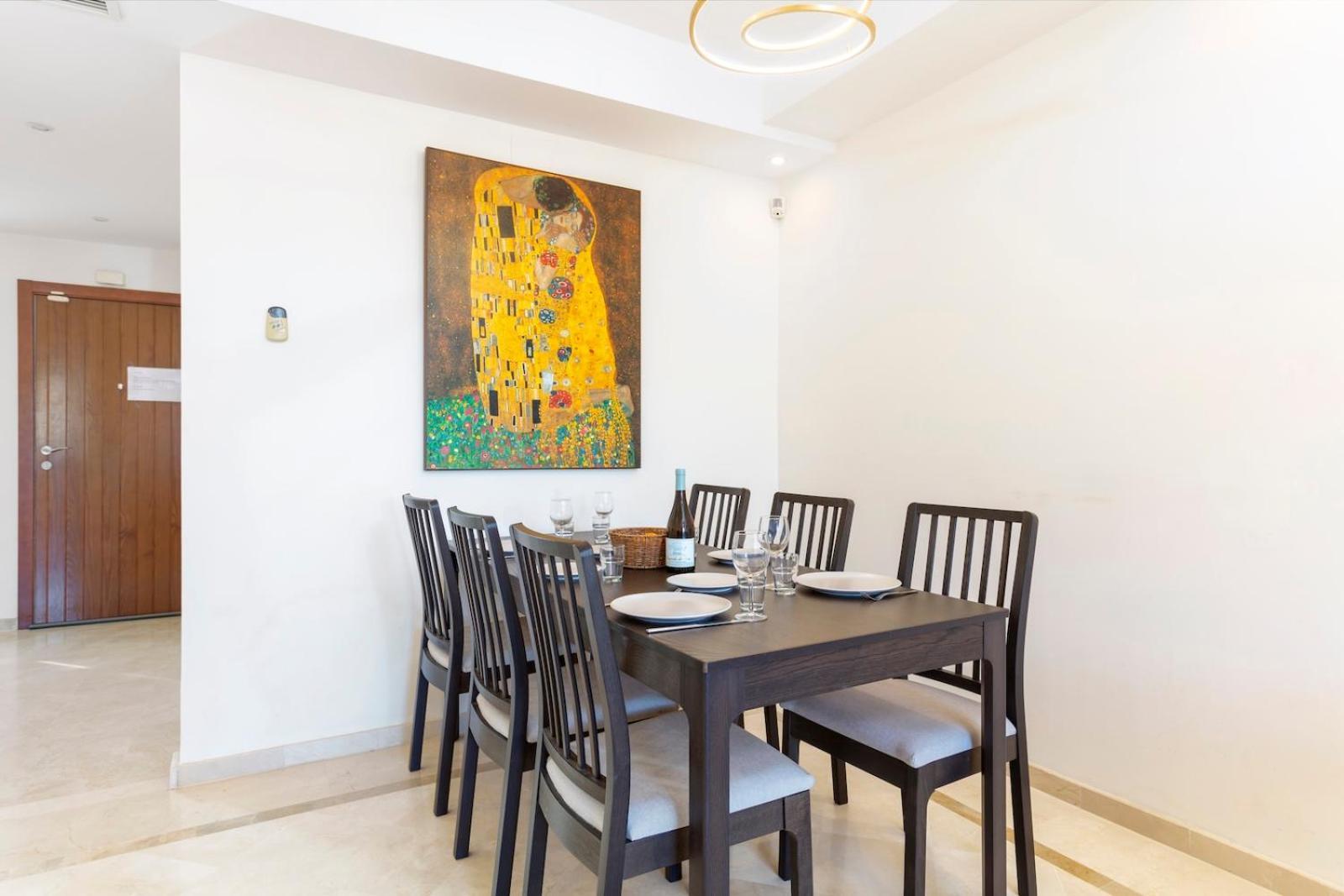 Duplex With Rooftop Terrace Aloha Royal Rdr230