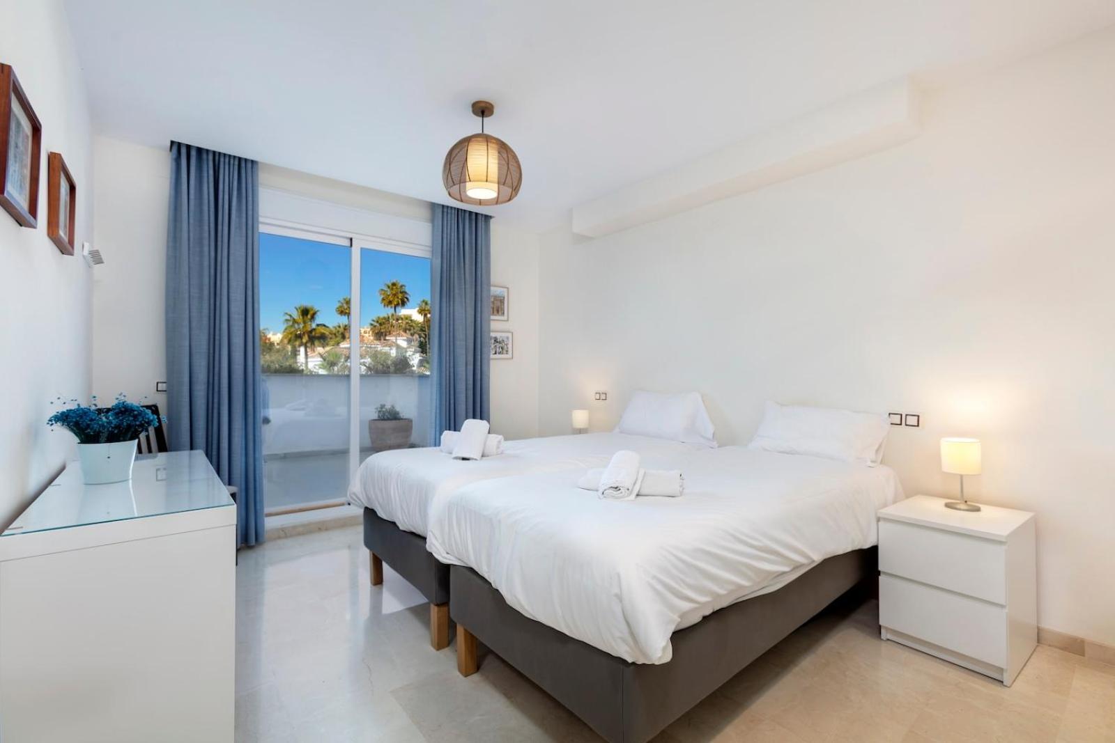 Duplex With Rooftop Terrace Aloha Royal Rdr230 Apartment